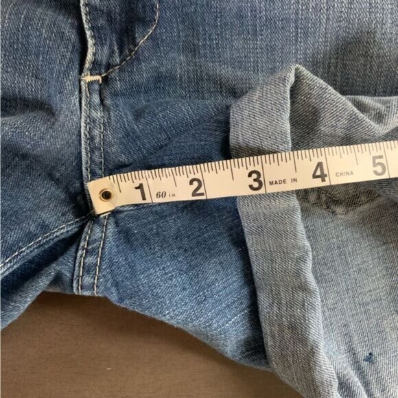 TRUE RELIGION Cassie Rolled Denim Jean Shorts Size 30 - Picture 16 of 16